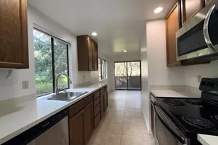 15927 NE 59th Way, Redmond, WA 98052 - Photo 9