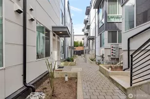 3406 15th Ave W, Seattle, WA 98119 - Photo 3