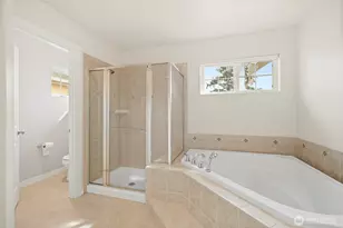 4610 NE 1st Ct, Renton, WA 98059 - Photo 21