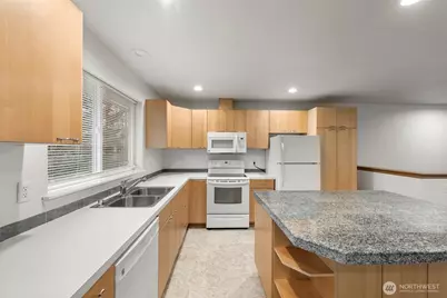 2718 S Star Lake Road, Federal Way, WA 98003 - Photo 7