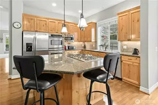 2411 30th Ave NE, Issaquah, WA 98029 - Photo 9