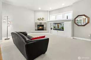 2411 30th Ave NE, Issaquah, WA 98029 - Photo 9