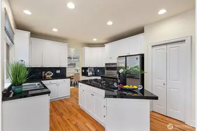 3429 Lincoln Avenue NE, Renton, WA 98056 - Photo 17