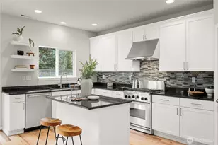 12313 NE 203rd St, Bothell, WA 98011 - Photo 11