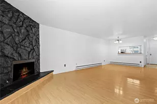 1040 S 320th St, Federal Way, WA 98003 - Photo 3