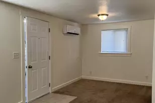 811 & 813 E Fairhaven Ave, Burlington, WA 98233 - Photo 9