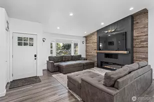 20709 108th St E, Bonney Lake, WA 98391 - Photo 5