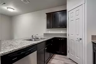 1427 NE 83rd Dr, Vancouver, WA 98665 - Photo 5