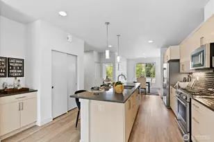 17905 35th Ave SE, Bothell, WA 98012 - Photo 9