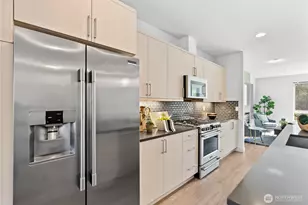 17905 35th Ave SE, Bothell, WA 98012 - Photo 11