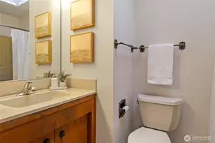 12635 SE 54th St, Bellevue, WA 98006 - Photo 23