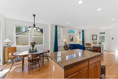 24264 NE Vine Maple Way, Redmond, WA 98053 - Photo 9