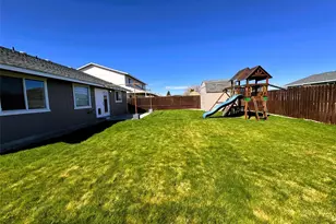 1015 S 10th Ave, Othello, WA 99344 - Photo 33