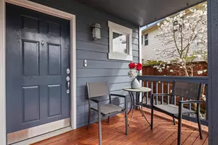8902 NE 178th St, Bothell, WA 98011 - Photo 3