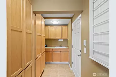 8902 NE 178th St, Bothell, WA 98011 - Photo 13