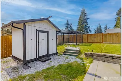 17224 E 10th Ave, Spanaway, WA 98387 - Photo 25