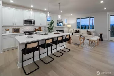 685 Barquist Lane N, Enumclaw, WA 98022 - Photo 7