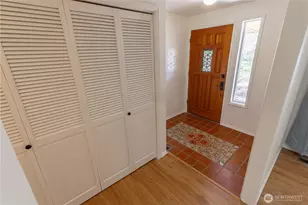 7134 Steelhead Ln, Burlington, WA 98233 - Photo 5