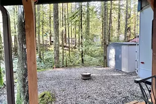 240 Shinn Canyon Dr, Deming, WA 98244 - Photo 11