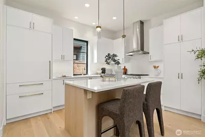 11426 108th Avenue NE, Kirkland, WA 98033 - Photo 5