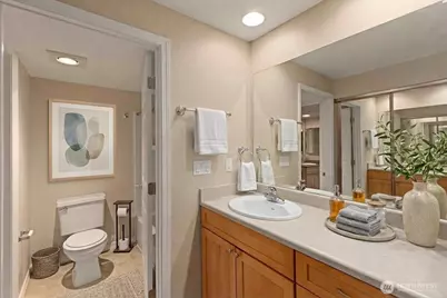1760 W Sunn Fjord Lane #F-105, Bremerton, WA 98312 - Photo 17