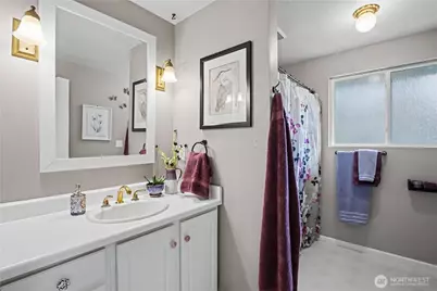 8002 Sapphire Drive SW, Lakewood, WA 98498 - Photo 19
