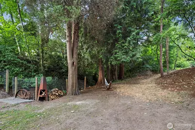 6304 Lakeview Drive, Kirkland, WA 98033 - Photo 39