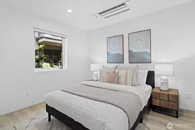 6304 Lakeview Drive, Kirkland, WA 98033 - Photo 25