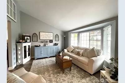 1203 25th Avenue SE, Puyallup, WA 98374 - Photo 3