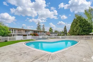 12242 SE 59th St, Bellevue, WA 98006 - Photo 25