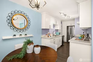 12242 SE 59th St, Bellevue, WA 98006 - Photo 11