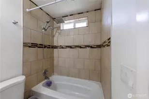 158 136th St E, Tacoma, WA 98445 - Photo 13