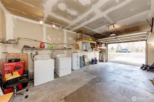158 136th St E, Tacoma, WA 98445 - Photo 29