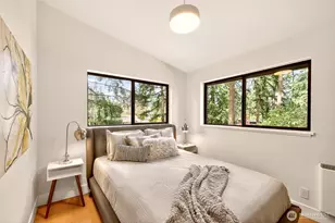 22016 Vine Rd, Brier, WA 98036 - Photo 21