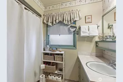 106 N Franklin Avenue, Wenatchee, WA 98801 - Photo 17