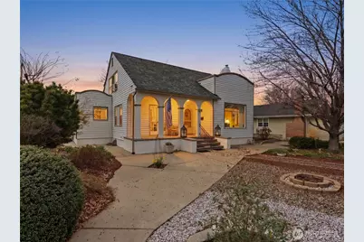 106 N Franklin Avenue, Wenatchee, WA 98801 - Photo 1