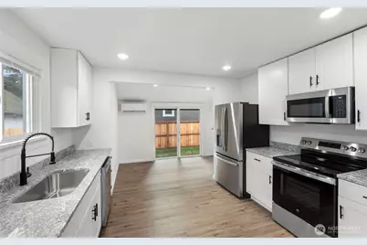 1110 W Walnut, Centralia, WA 98531 - Photo 9