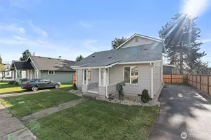 1110 W Walnut, Centralia, WA 98531 - Photo 1