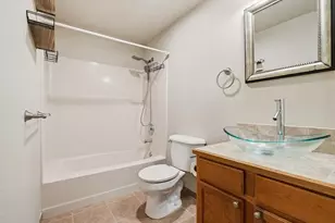 14344 N Stone Ave, Seattle, WA 98133 - Photo 11