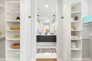 8324 14th Ave NW, Seattle, WA 98117 - Photo 23