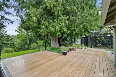 25242 Lake Wilderness Country Club Drive SE, Maple Valley, WA 98038 - Photo 25