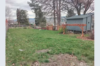 109 Antwine Avenue S, Tonasket, WA 98855 - Photo 13
