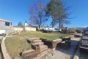 109 Antwine Ave S, Tonasket, WA 98855 - Photo 3