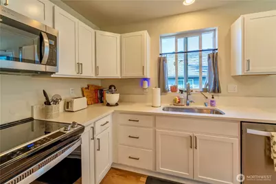 3721 Page Street, Port Angeles, WA 98362 - Photo 9