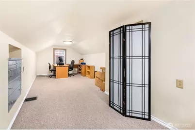 337 Park Avenue N, Renton, WA 98057 - Photo 13