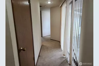 28718 207th Avenue SE, Kent, WA 98042 - Photo 19