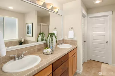 17002 16th Drive SE, Bothell, WA 98012 - Photo 17