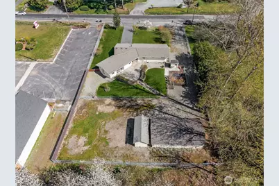 12502 Bingham Avenue E, Tacoma, WA 98446 - Photo 31