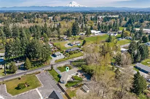 12502 Bingham Ave E, Tacoma, WA 98446 - Photo 33