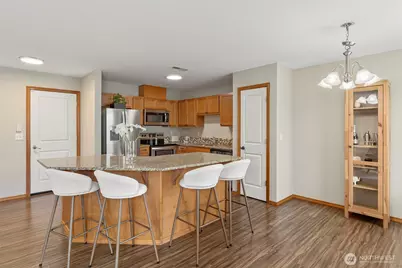 6752 Takota Place NE, Bremerton, WA 98311 - Photo 11